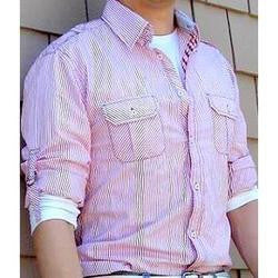 pink shirt